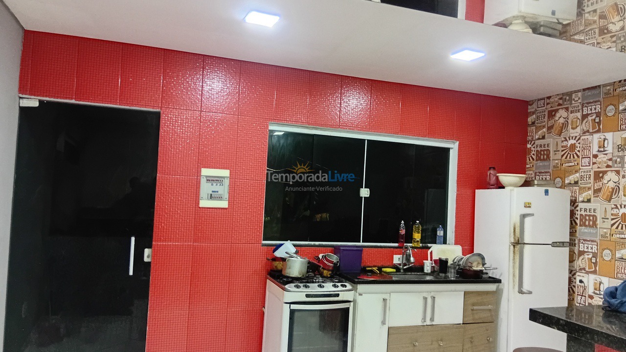 Casa para aluguel de temporada em Ubatuba (Taquaral)