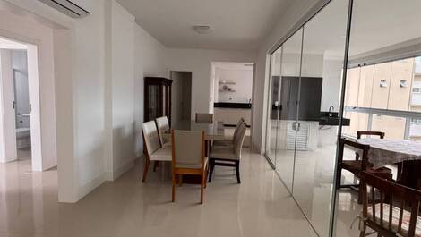 APARTAMENTO DE ALTO PADRÃO - ITAPEMA/SC