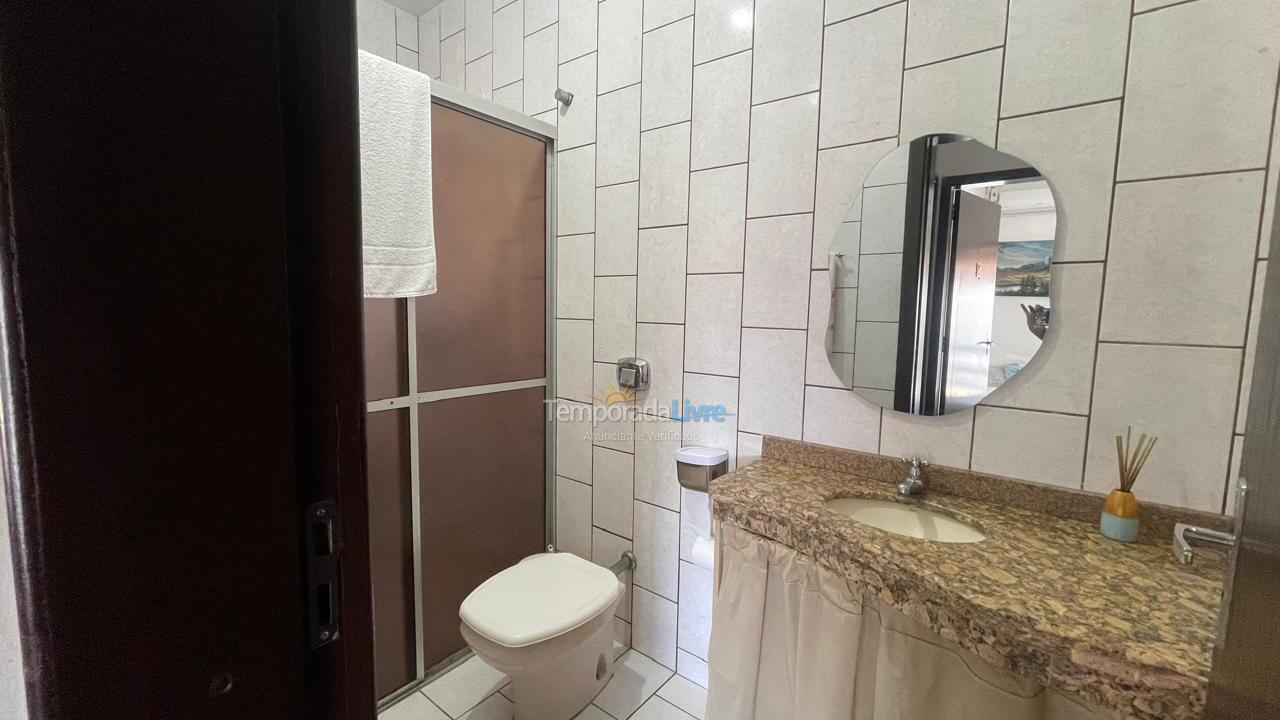Casa para aluguel de temporada em Balneário Piçarras (Piçarras)