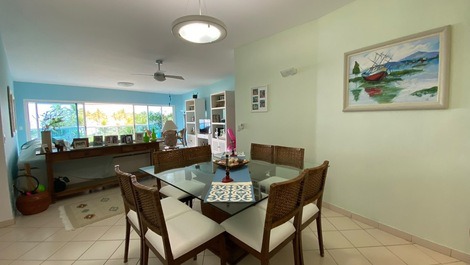 APARTAMENTO PÉ NA AREIA COM VISTA PARA O MAR EM RIVIERA