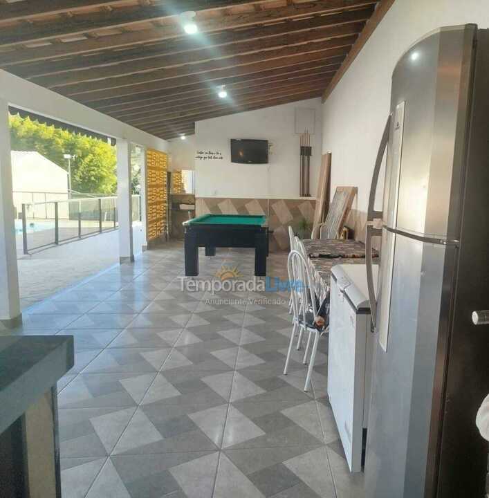 Granja para alquiler de vacaciones em Cachoeira Paulista (Bairro Sapé)