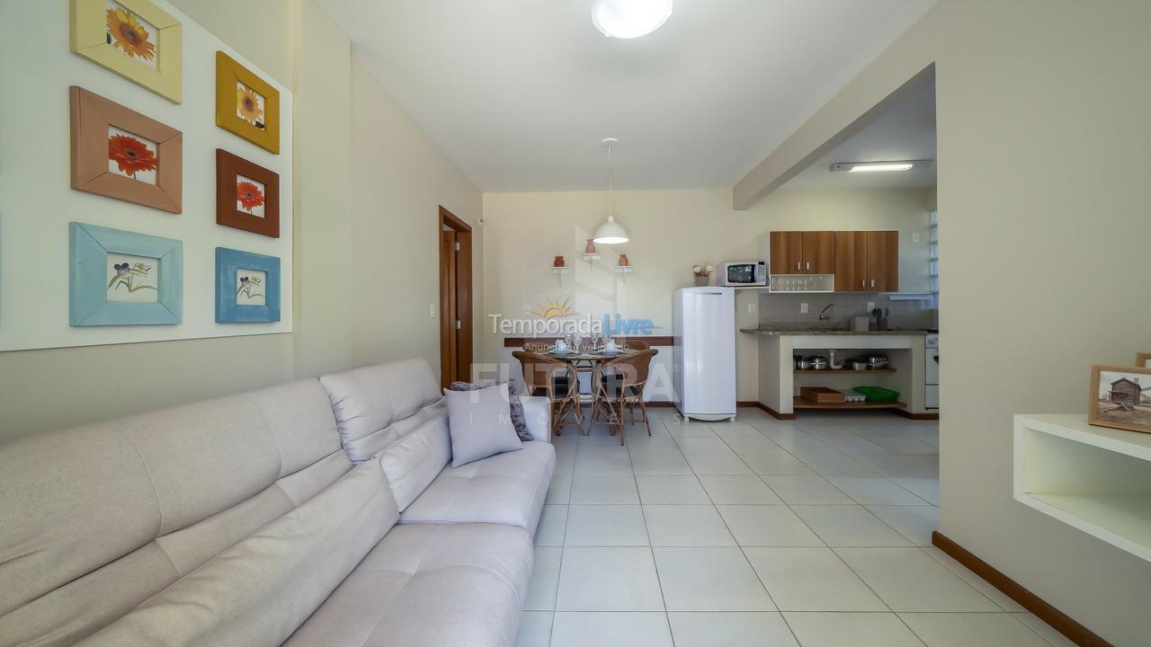 Apartamento para aluguel de temporada em Bombinhas (Canto Grande)
