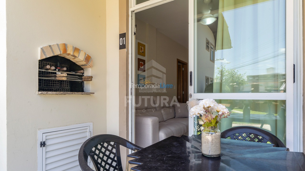 Apartamento para aluguel de temporada em Bombinhas (Canto Grande)