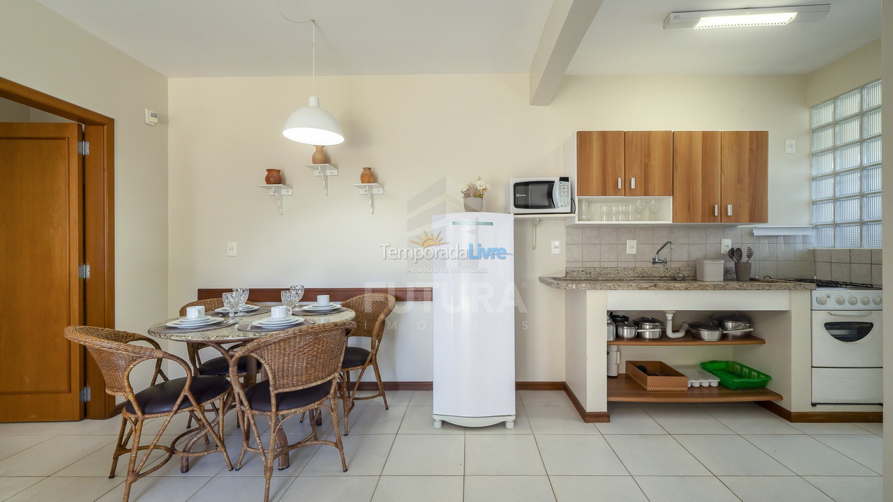 Apartamento para aluguel de temporada em Bombinhas (Canto Grande)