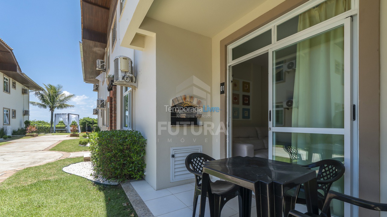 Apartamento para aluguel de temporada em Bombinhas (Canto Grande)