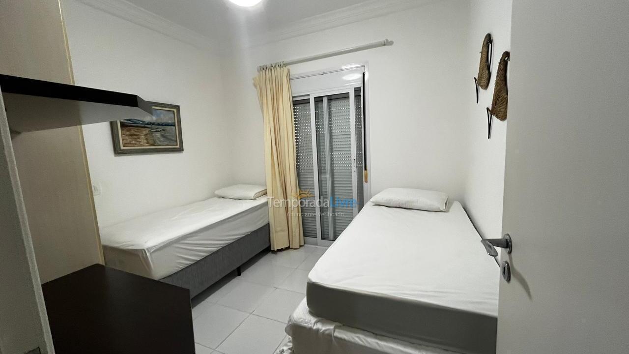 Apartamento para aluguel de temporada em Bertioga (Riviera de São Lourenço)