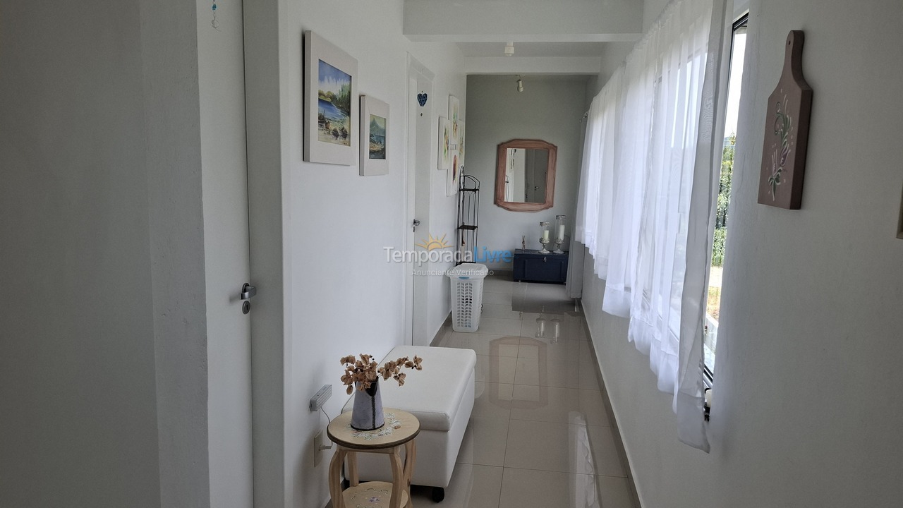 Casa para alquiler de vacaciones em Florianópolis (Praia da Daniela)