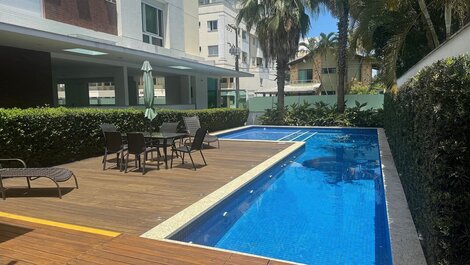 Villa Jurerê es un apartamento de 2 dormitorios en Destination Floripa.