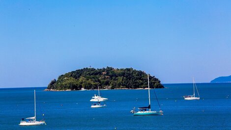 Jurerê Beach Village is a Destination Floripa Studio Mar