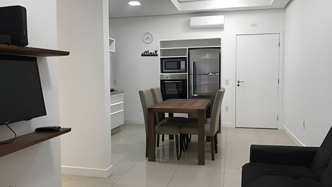 Villa Jurerê es un apartamento de 2 dormitorios en Destination Floripa.