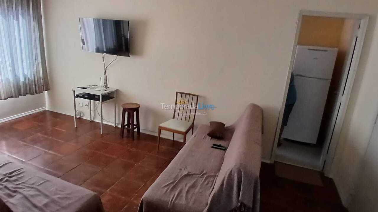 Apartamento para aluguel de temporada em Arraial do Cabo (Prainha)