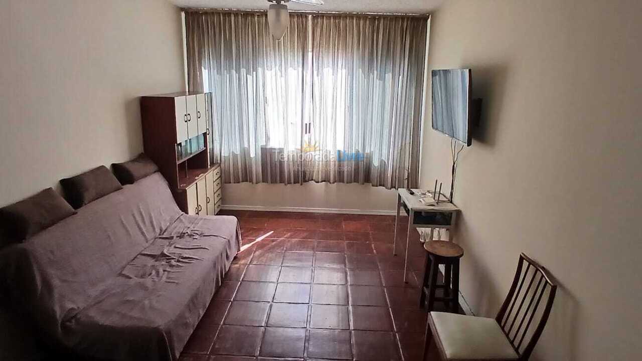 Apartamento para aluguel de temporada em Arraial do Cabo (Prainha)