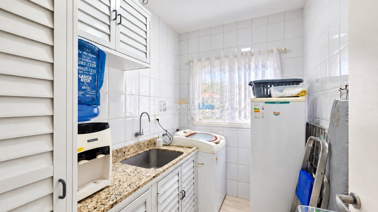 Casa para aluguel de temporada em Florianopolis (Canasvieiras)
