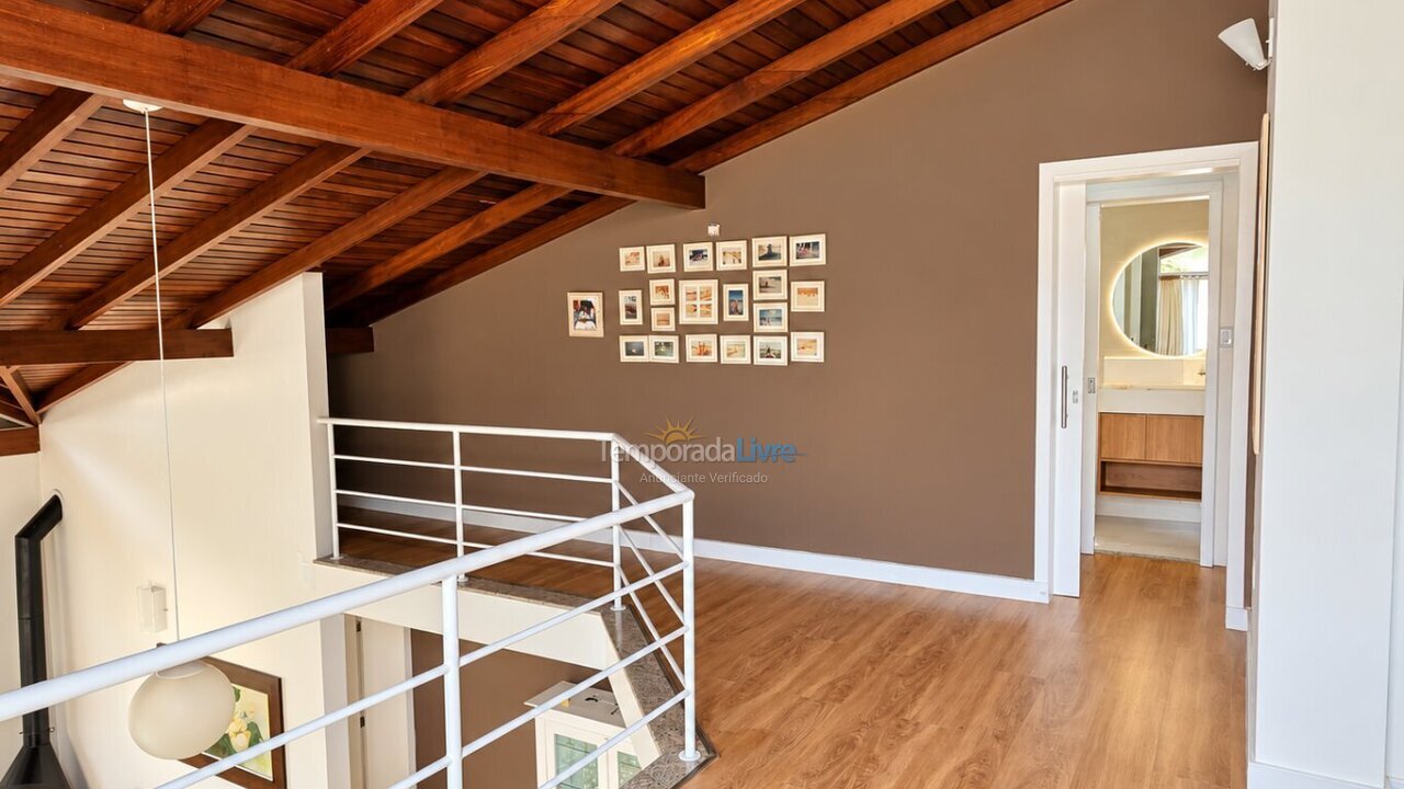 Casa para aluguel de temporada em Florianopolis (Canasvieiras)