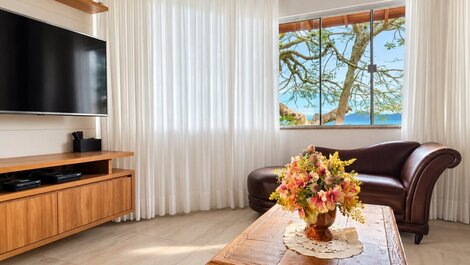 TEMPORADA | Casa pé na areia | 4 quartos (3 suítes) | Jurerê