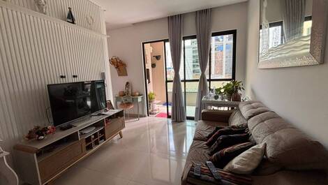 ÓTIMO APARTAMENTO COM DUAS SUÍTES