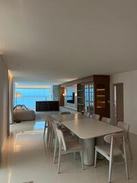 Precioso apartamento con 4 suites.
