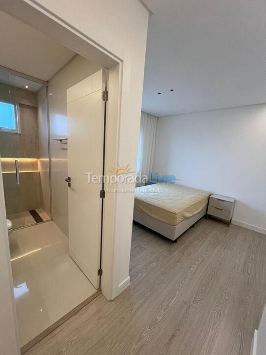 Apartamento para alquiler de vacaciones em Itapema (Meia Praia)