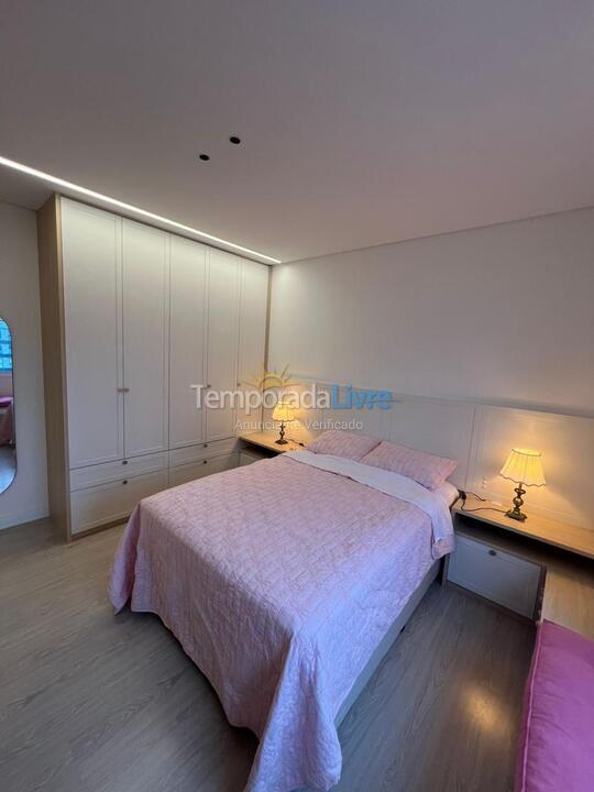 Apartamento para alquiler de vacaciones em Itapema (Meia Praia)