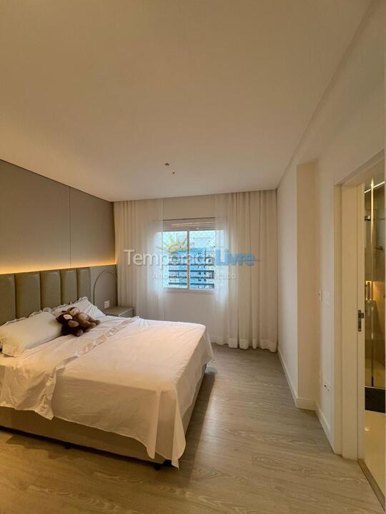 Apartamento para alquiler de vacaciones em Itapema (Meia Praia)