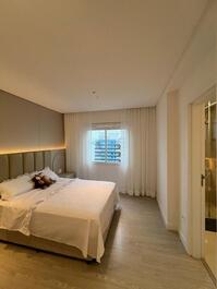 Precioso apartamento con 4 suites.
