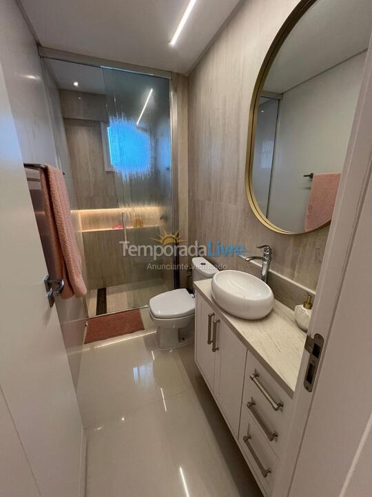 Apartamento para alquiler de vacaciones em Itapema (Meia Praia)