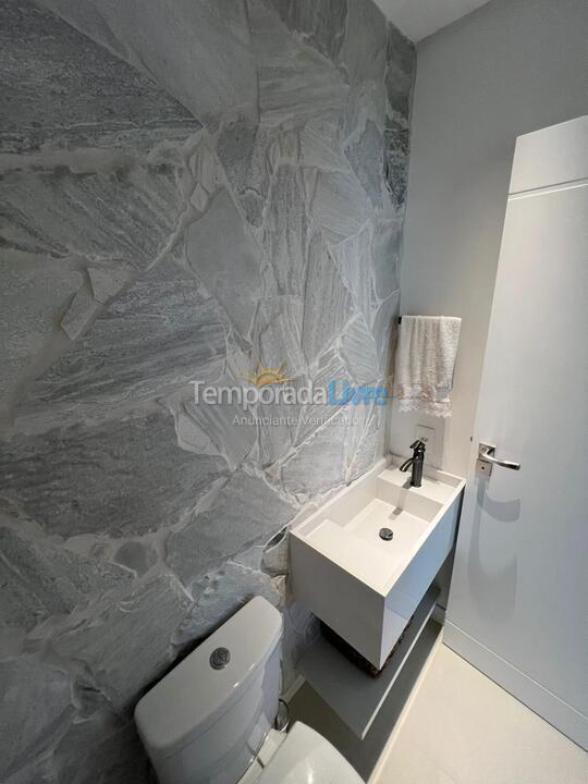 Apartamento para alquiler de vacaciones em Itapema (Meia Praia)