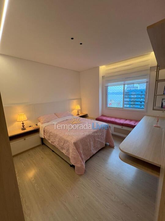 Apartamento para alquiler de vacaciones em Itapema (Meia Praia)