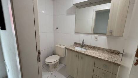 Great apartment for 5 people in Meia Praia.
