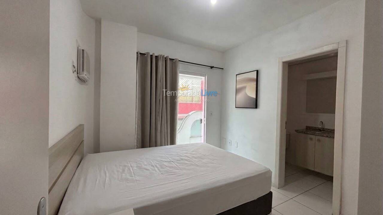 Apartment for vacation rental in Itapema (Meia Praia)