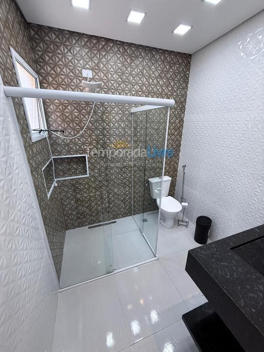Casa para aluguel de temporada em Bertioga (Riviera de São Lourenço)