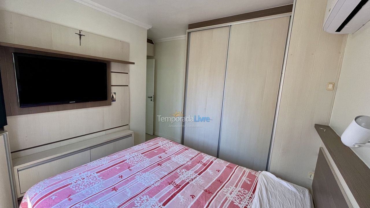 Apartment for vacation rental in Itapema (Meia Praia)