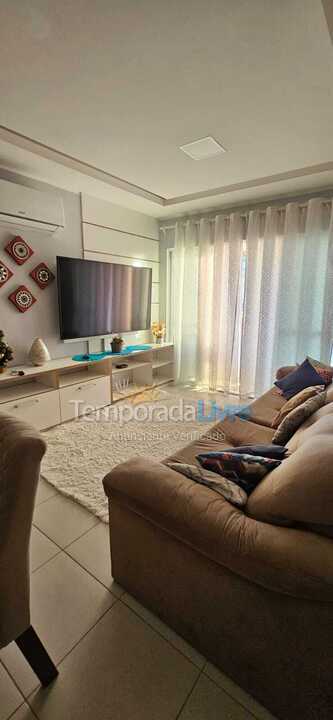 Apartamento para aluguel de temporada em Arraial do Cabo (Prainha)