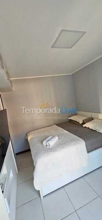 Apartamento para aluguel de temporada em Arraial do Cabo (Prainha)