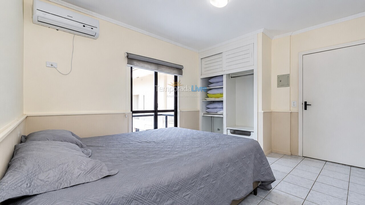House for vacation rental in Bombinhas (Praia de Bombas)