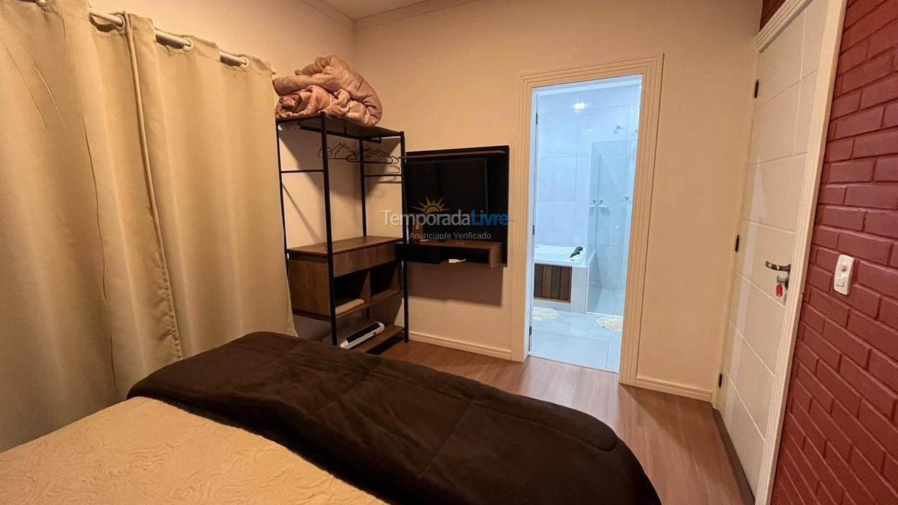 Casa para aluguel de temporada em Campos do Jordão (Imbiry)