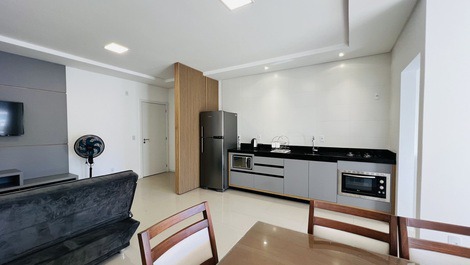 Aluga-se Apartamento Com 02 Dormitórios, Praia De Palmas