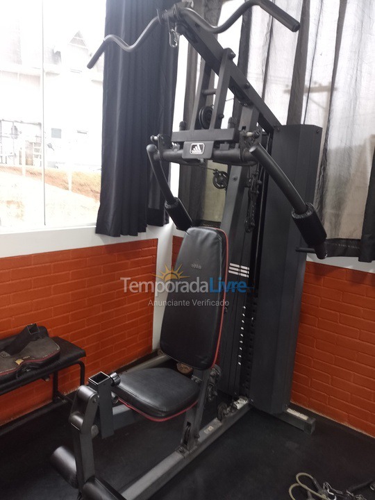 Casa para aluguel de temporada em Campos do Jordão (Imbiry)