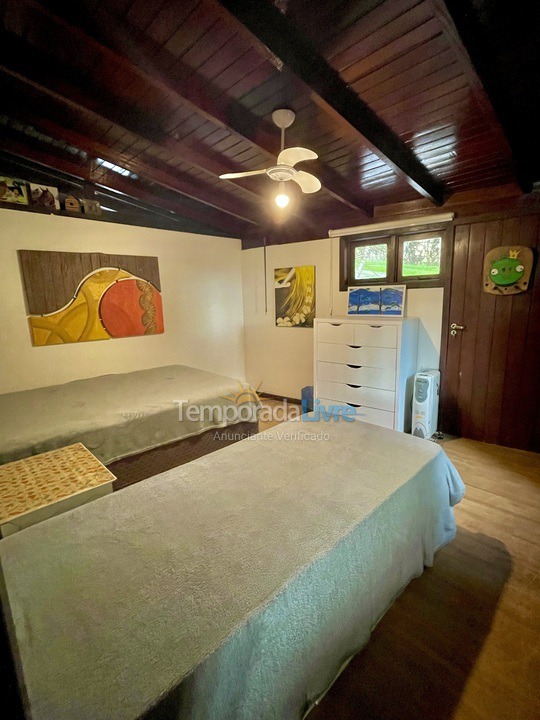 House for vacation rental in Garopaba (Praia da Ferrugem)