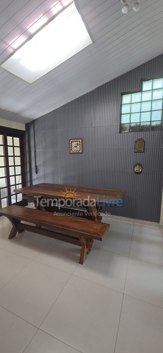 Casa para aluguel de temporada em São Sebastião (Juquehy)