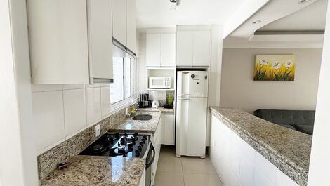 Vacation rental: 3 bedrooms, Balneário Camboriú