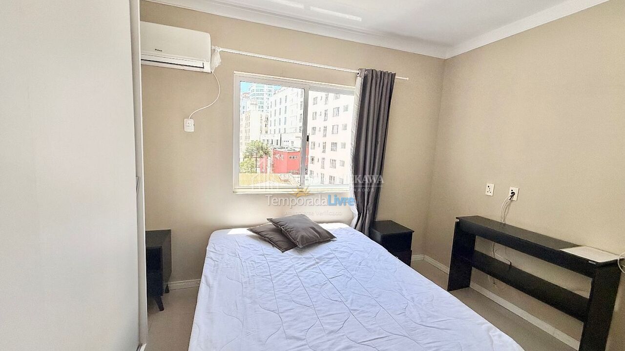 Apartment for vacation rental in Balneário Camboriú (Centro)