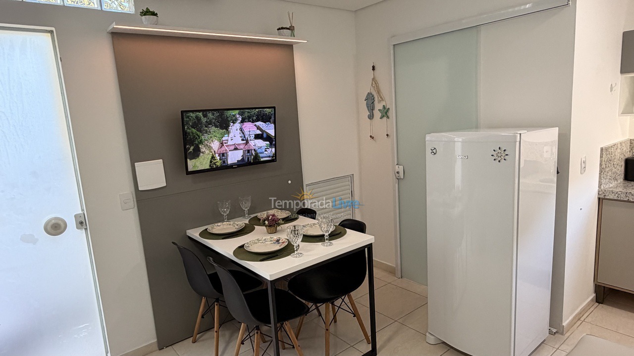 Apartamento para aluguel de temporada em Bombinhas (Praia de Canto Grande Mar de Fora)