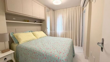 Vacation rental: 2 bedrooms, Avenida Brasil, Balneário Camboriú