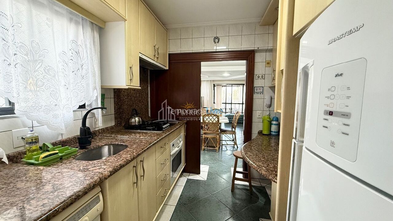 Apartment for vacation rental in Balneário Camboriú (Praia Central)