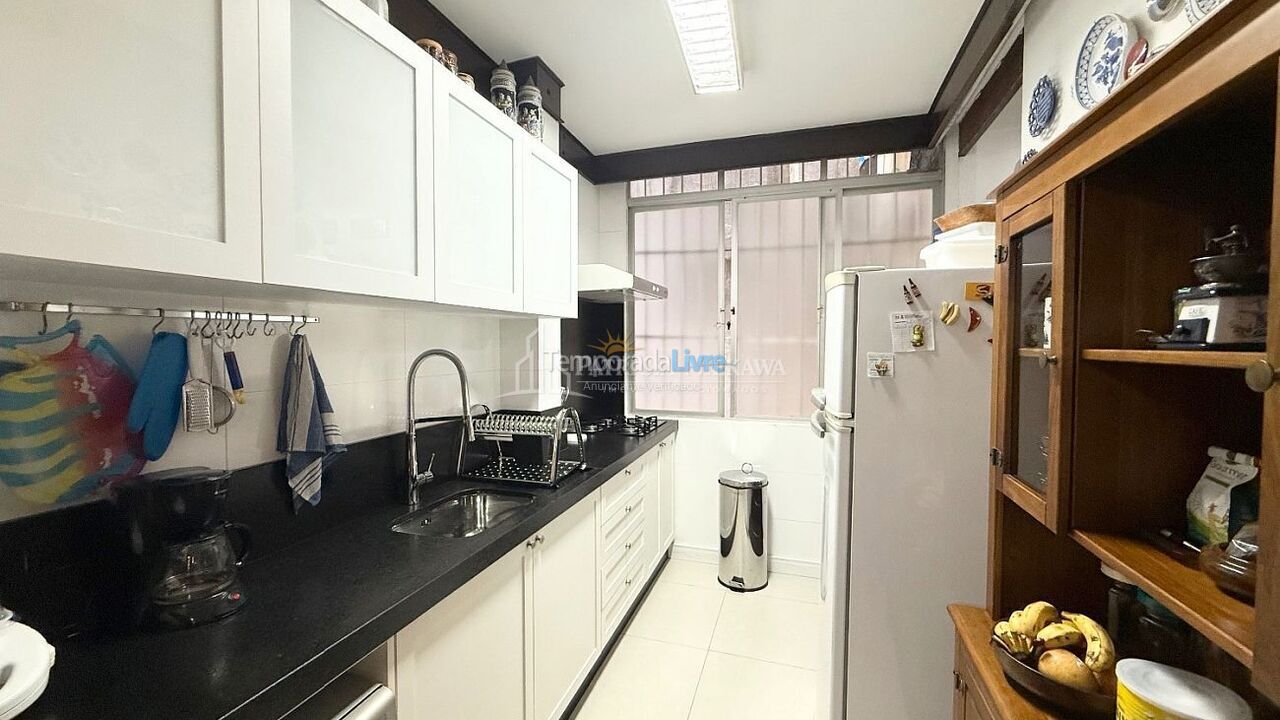 Apartamento para aluguel de temporada em Balneário Camboriú (Praia Central)