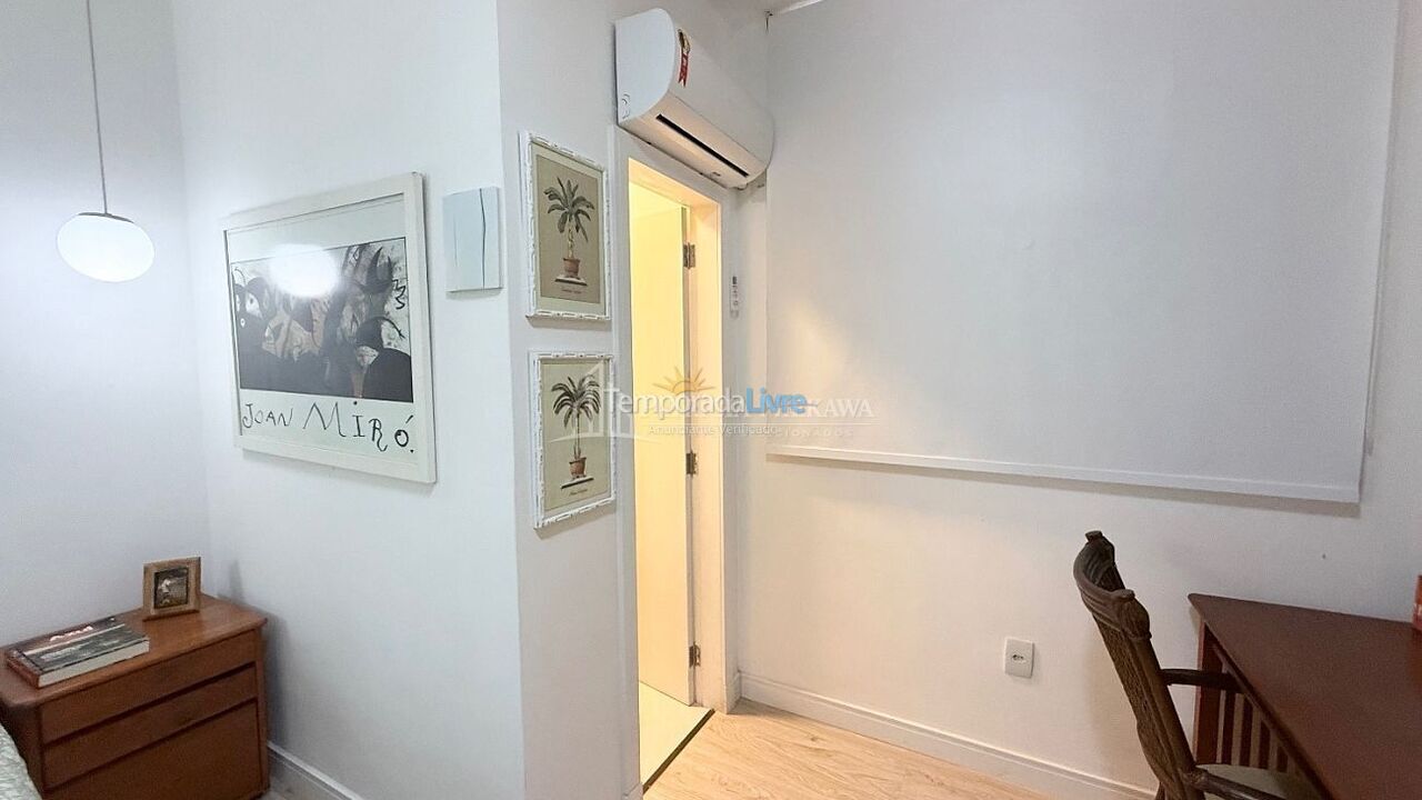 Apartamento para aluguel de temporada em Balneário Camboriú (Praia Central)