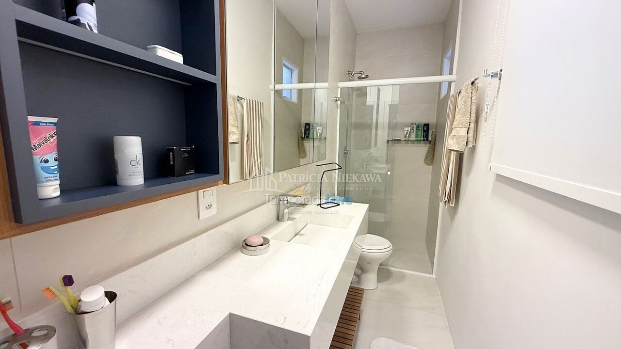 Apartamento para aluguel de temporada em Balneário Camboriú (Praia Central)
