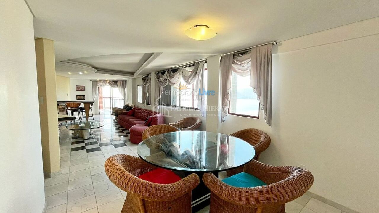 Apartamento para aluguel de temporada em Balneário Camboriú (Praia Central)
