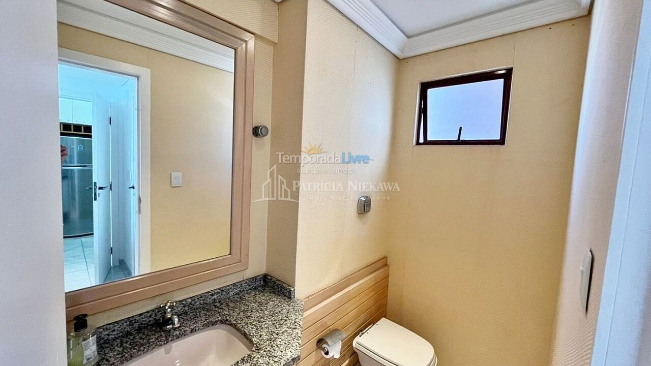 Apartamento para aluguel de temporada em Balneário Camboriú (Praia Central)